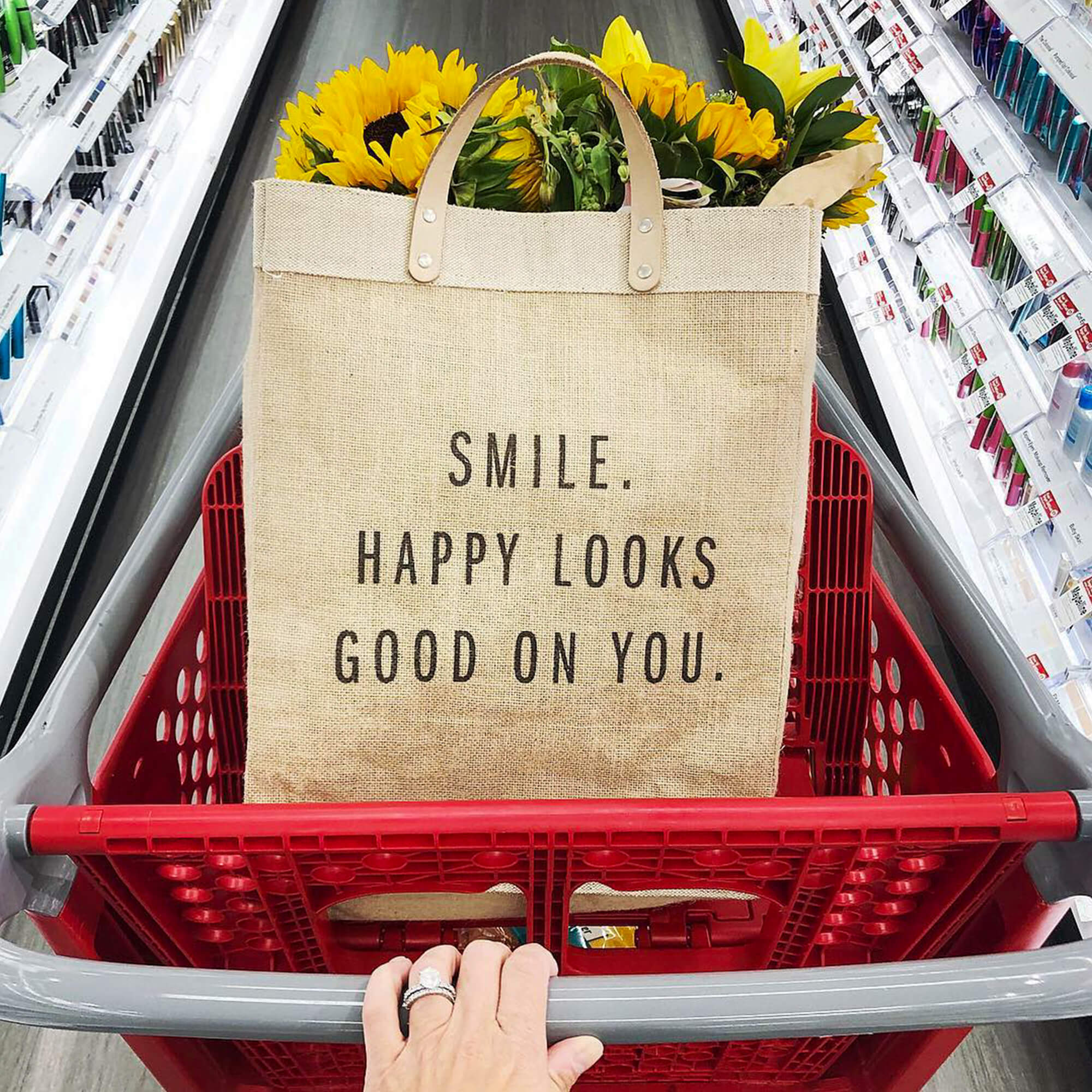 Market Bag in Natural - Image 19