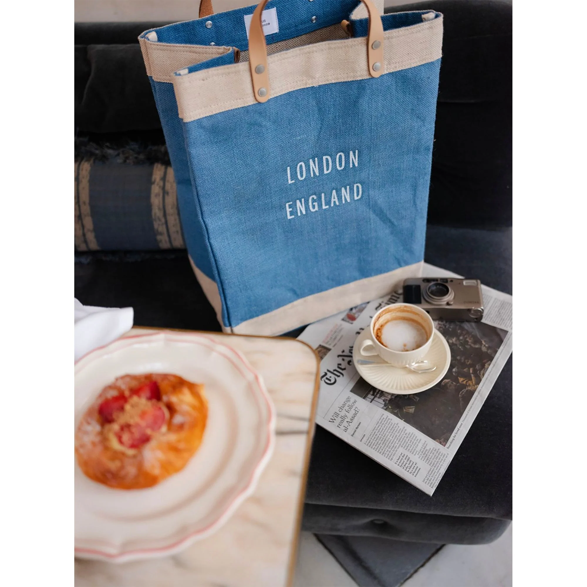 Market Tote in Parisian Blue - Image 12